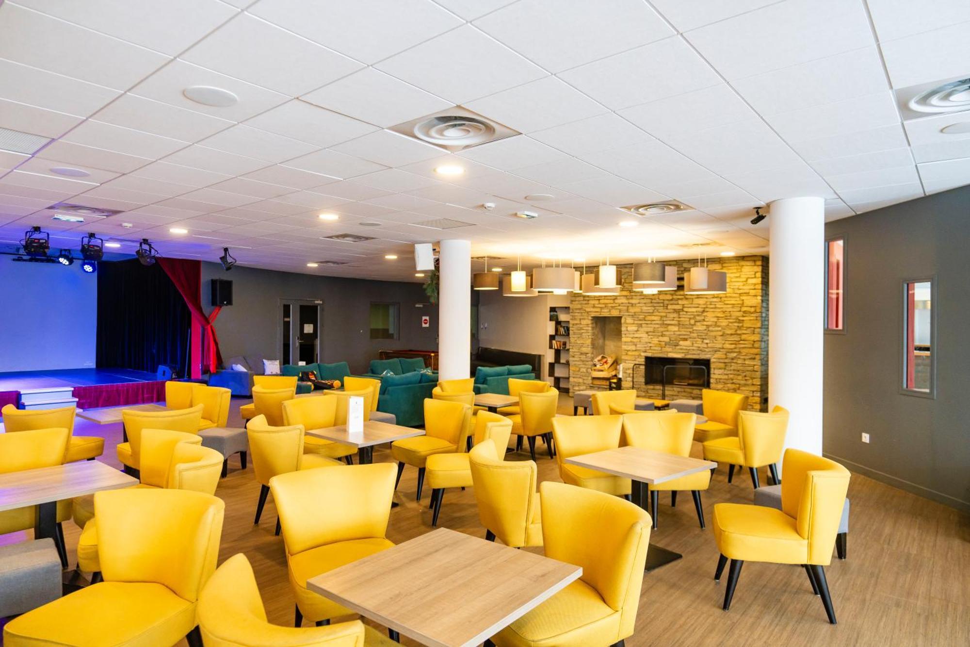 Villages Clubs Du Soleil - Oz En Oisans Oz Екстериор снимка
